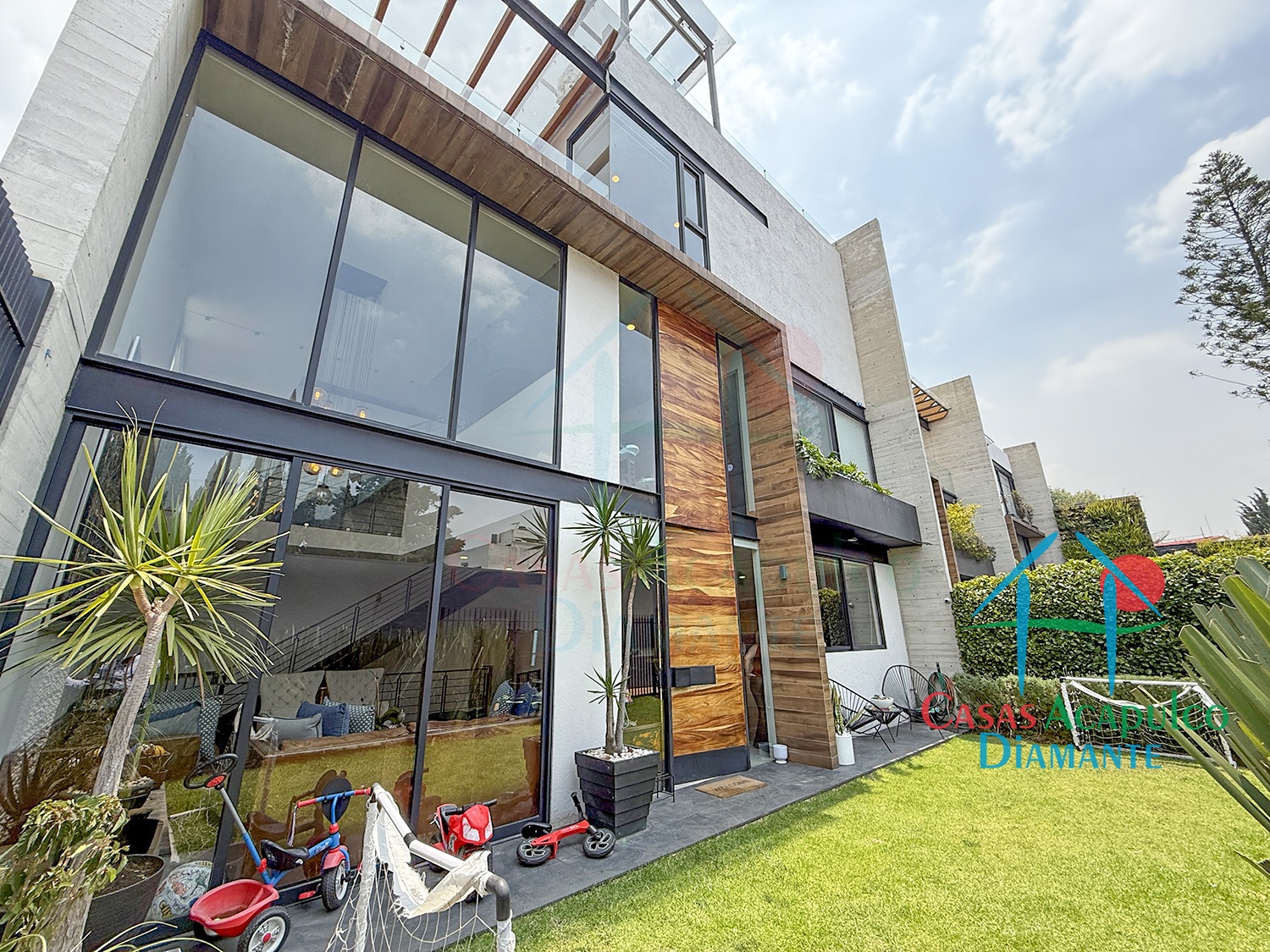 San Jerónimo Casa Rapsodia - Fachada 2